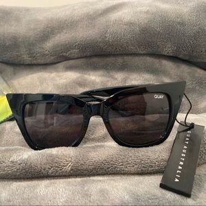 New Harper Shades with clear case and microfiber cloth.